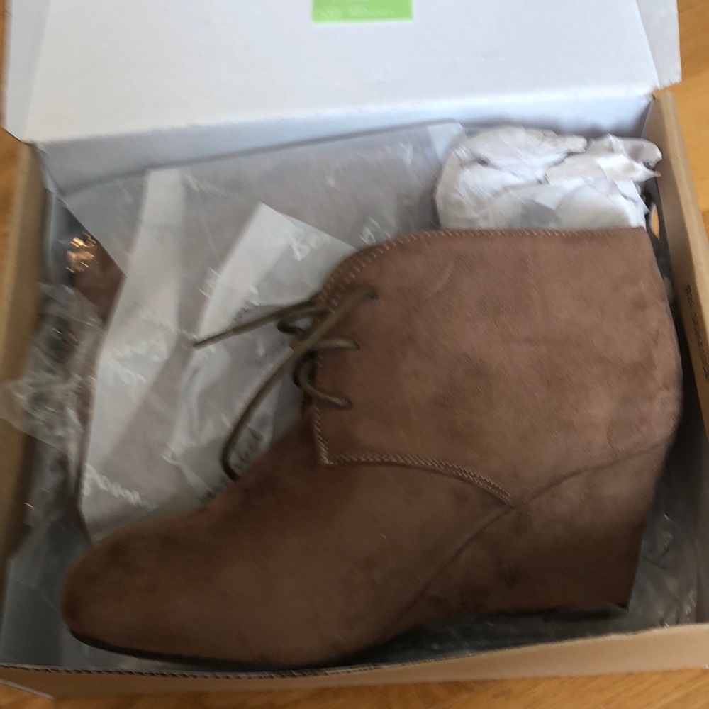 Women’s booties